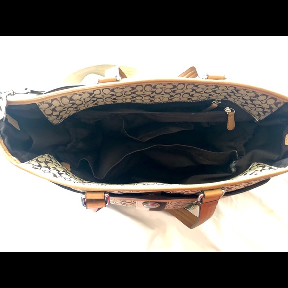 Coach Diaper Bag - Picture 5 of 7